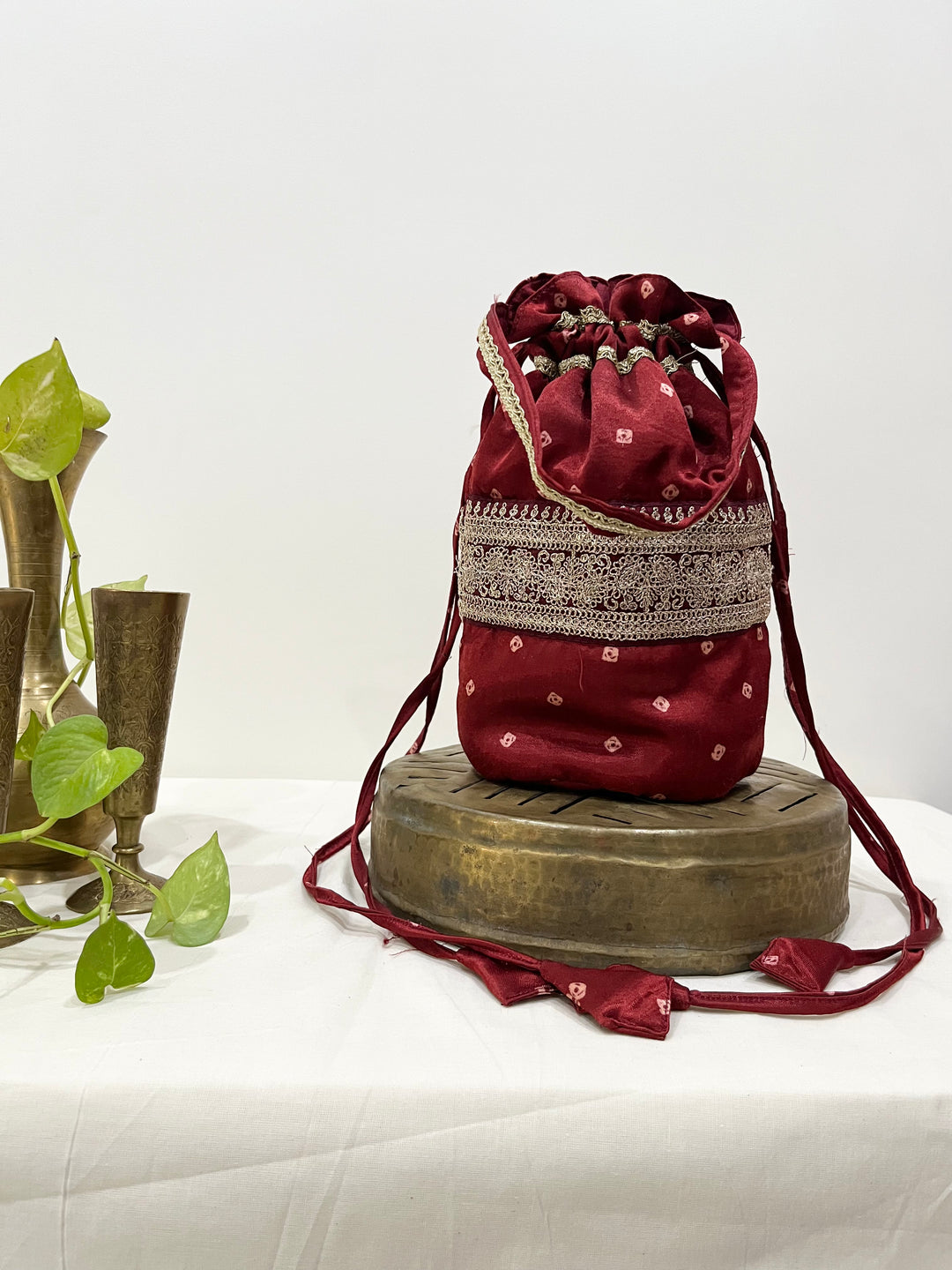 Ruhani Potli – Marron