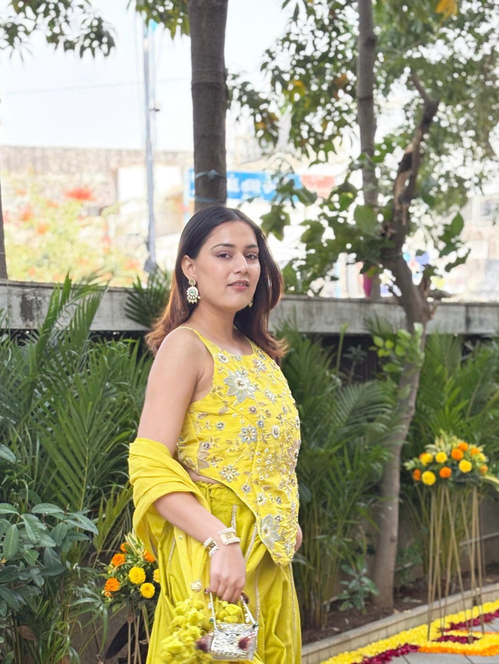 Yellow Tissue Set
