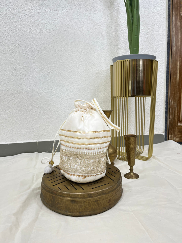 Sitara Potli – Off White