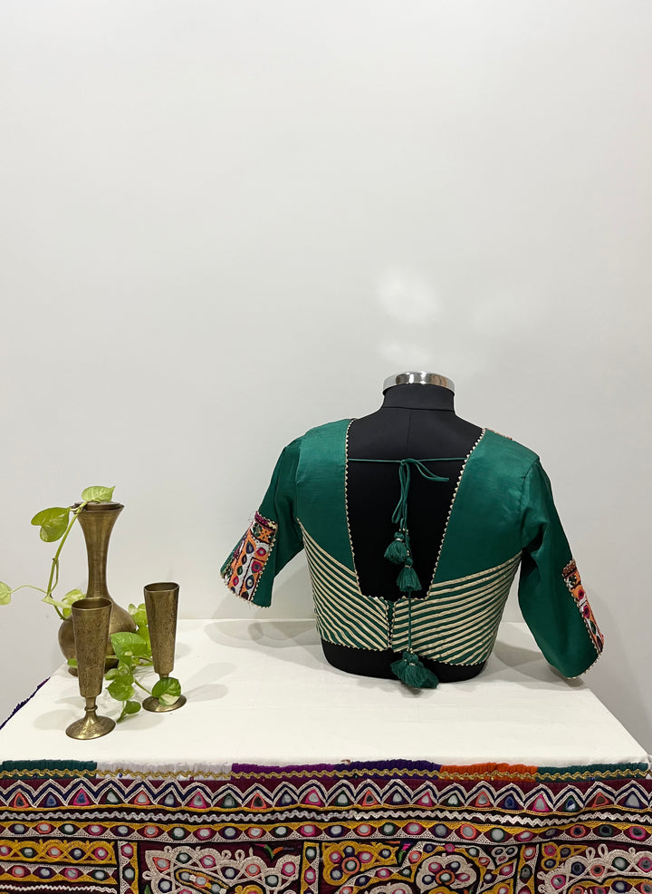 Vama Blouse – Rama Green