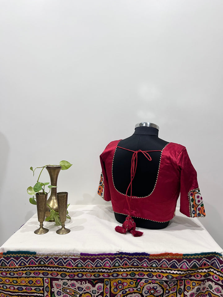 Riyana Blouse – Red