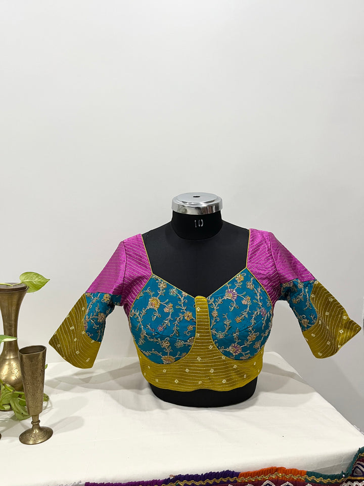 Rangtaari Blouse