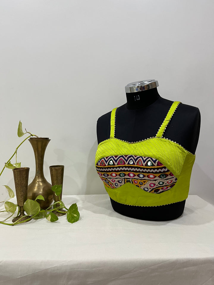 Neon Noor Kasab Blouse