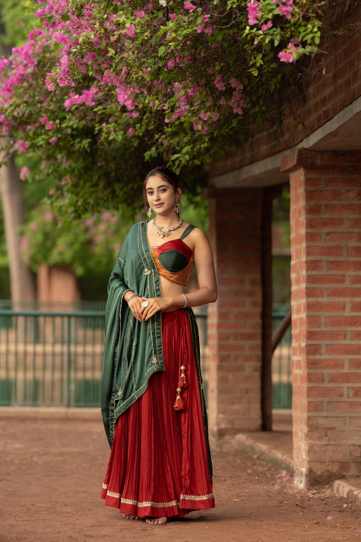 Eira Set – Rust & Teal Green Contemporary Traditional Ensemble