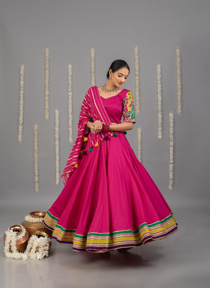 Varnika Lehenga – Pink