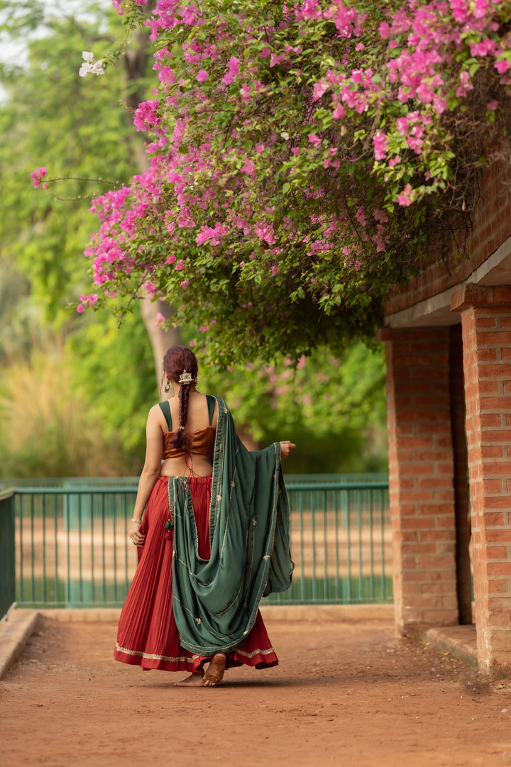 Eira Set – Rust & Teal Green Contemporary Traditional Ensemble