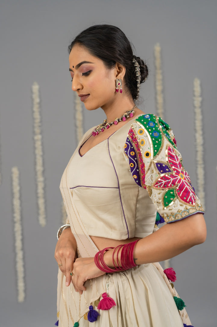 Inaaya Blouse – Beige