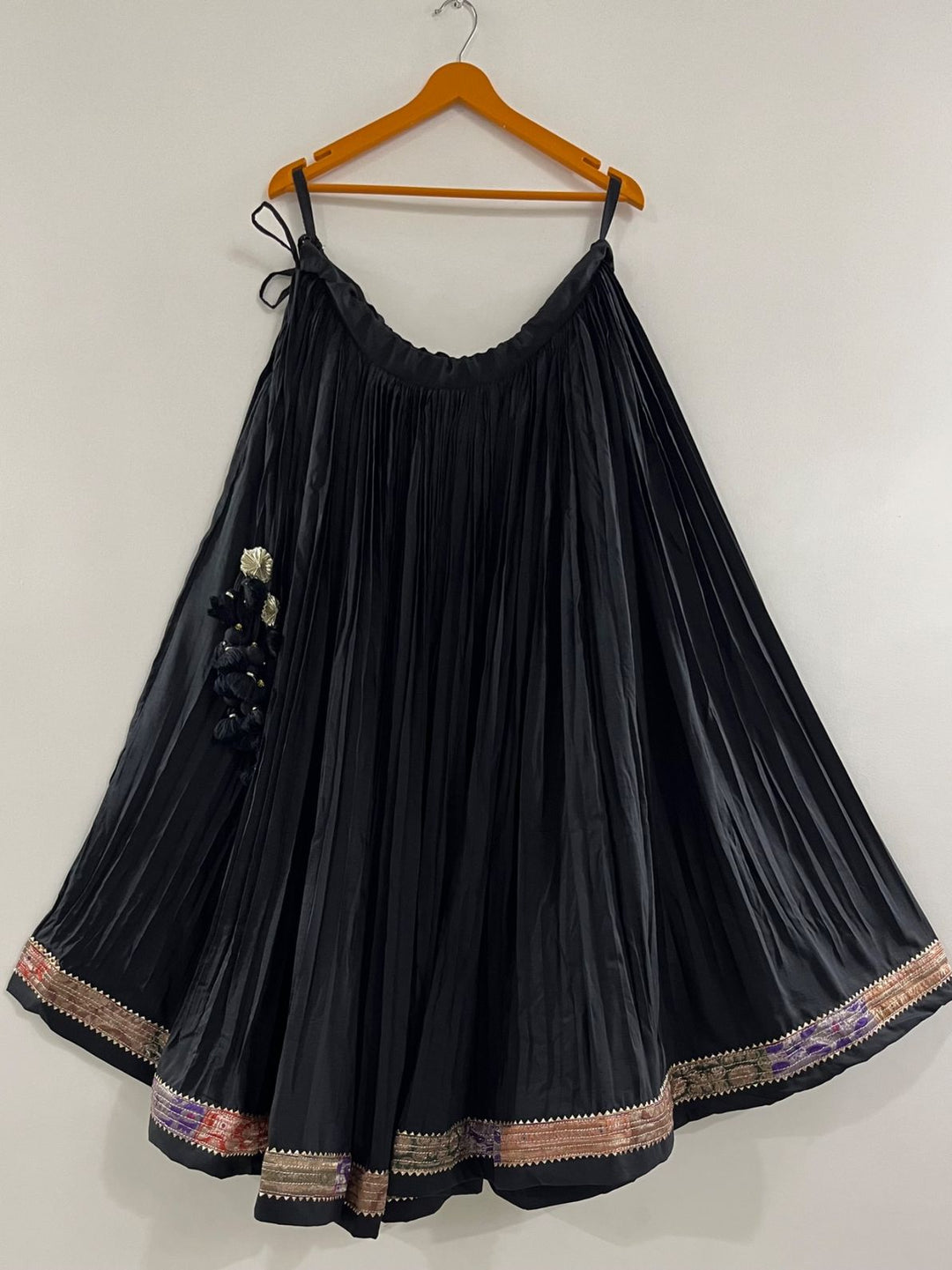 Navratri Pleated Banarasi Border Chaniya | Pohi Studio