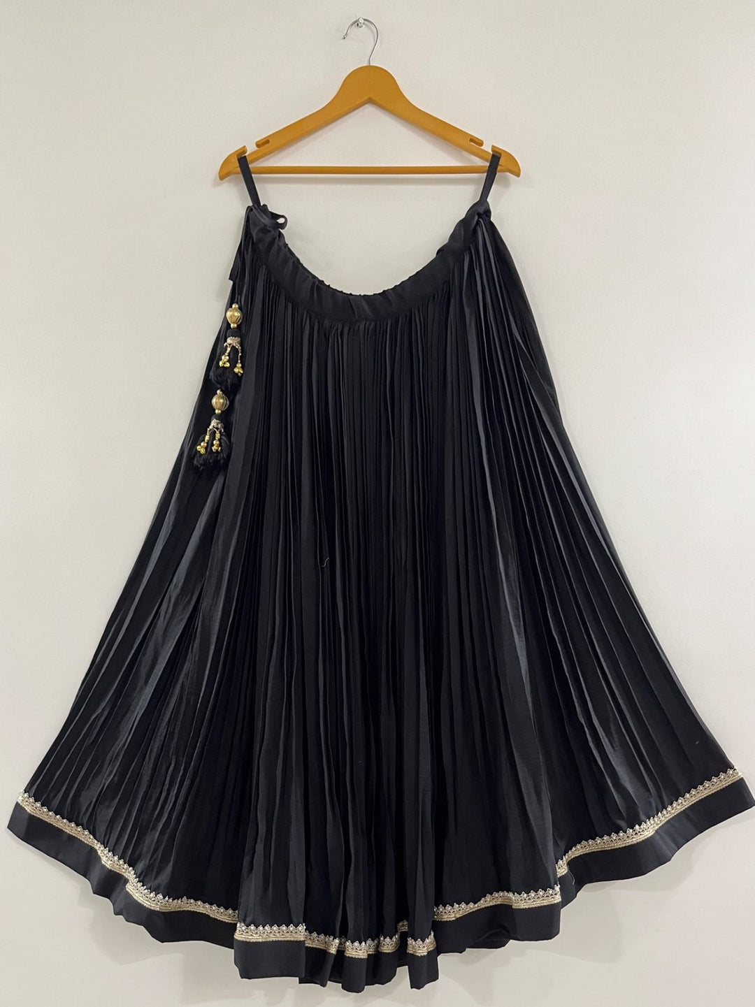 Black pleated chaniya with golden border perfect for navratri wedding sufi  night and small occasion pohi studio