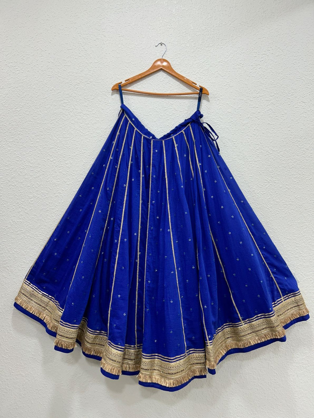 Festive ethnic chaniya crafted in soft and flowy Chanderi fabric
