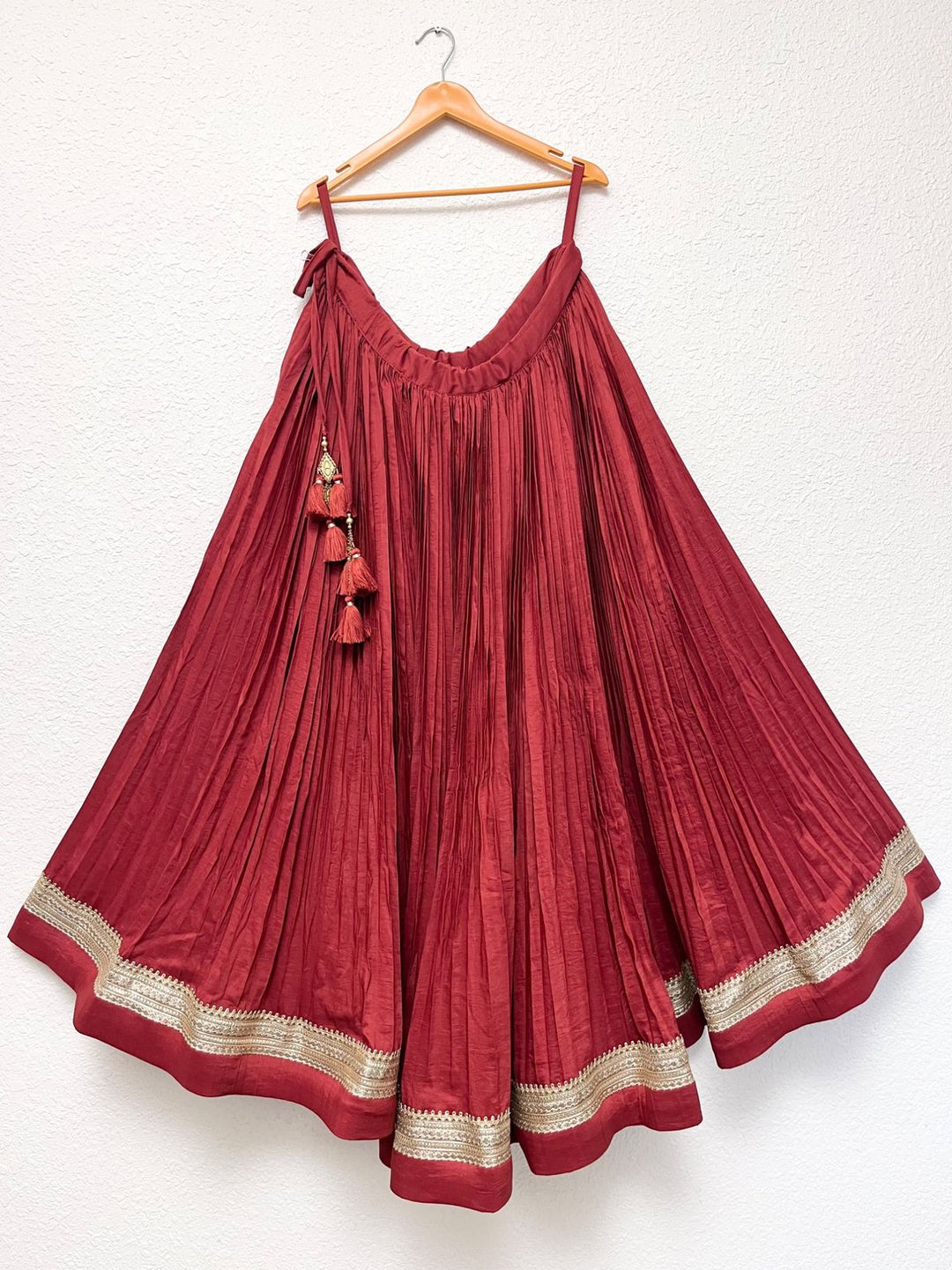 Elegant flared Navratri chaniya with graceful festive movement