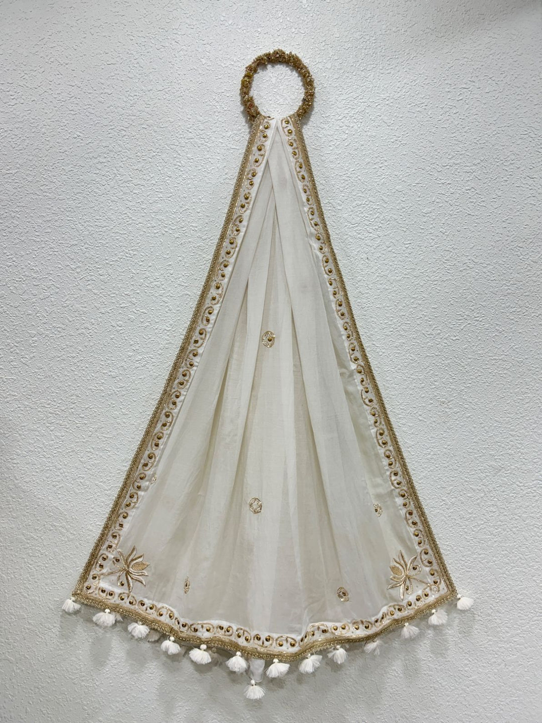 Elegant ethnic dupatta inspired by traditional lotus motif artistry
