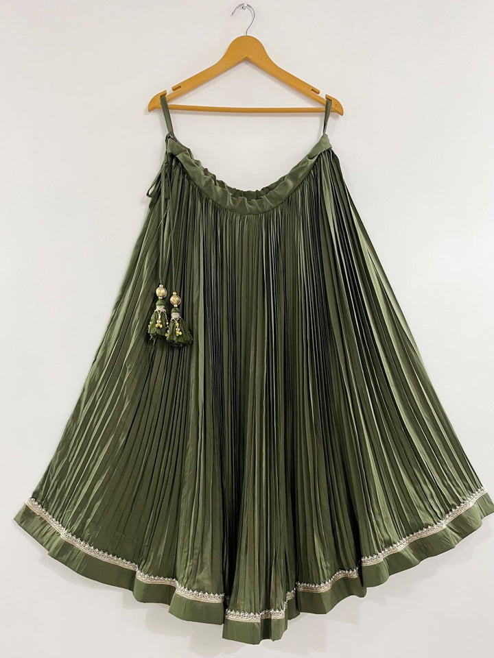 Navratri Pleated Chaniya | Golden Border |Pohi Studio Ahmedabad