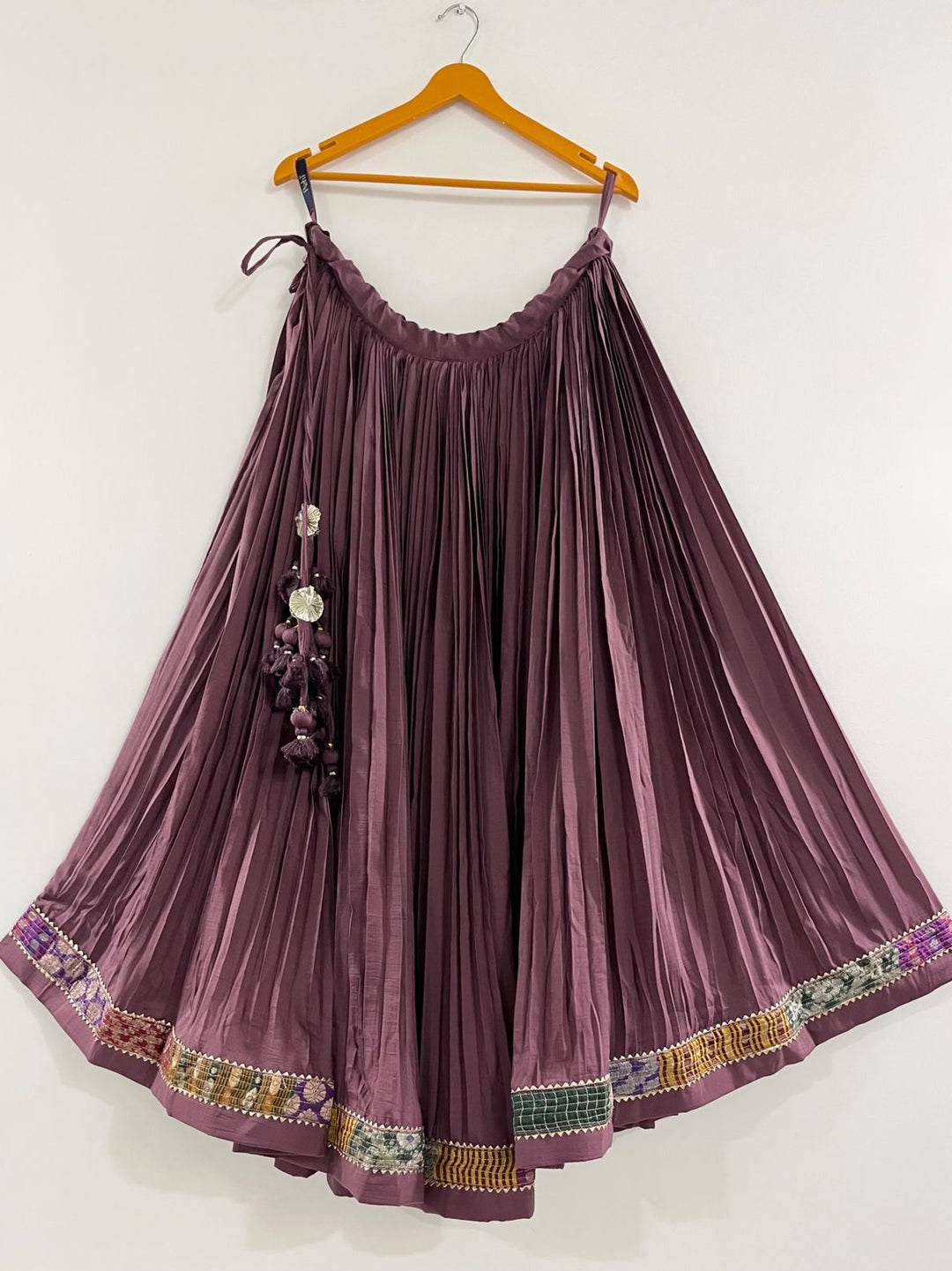 Navratri Pleated Banarasi Border Chaniya | Pohi Studio