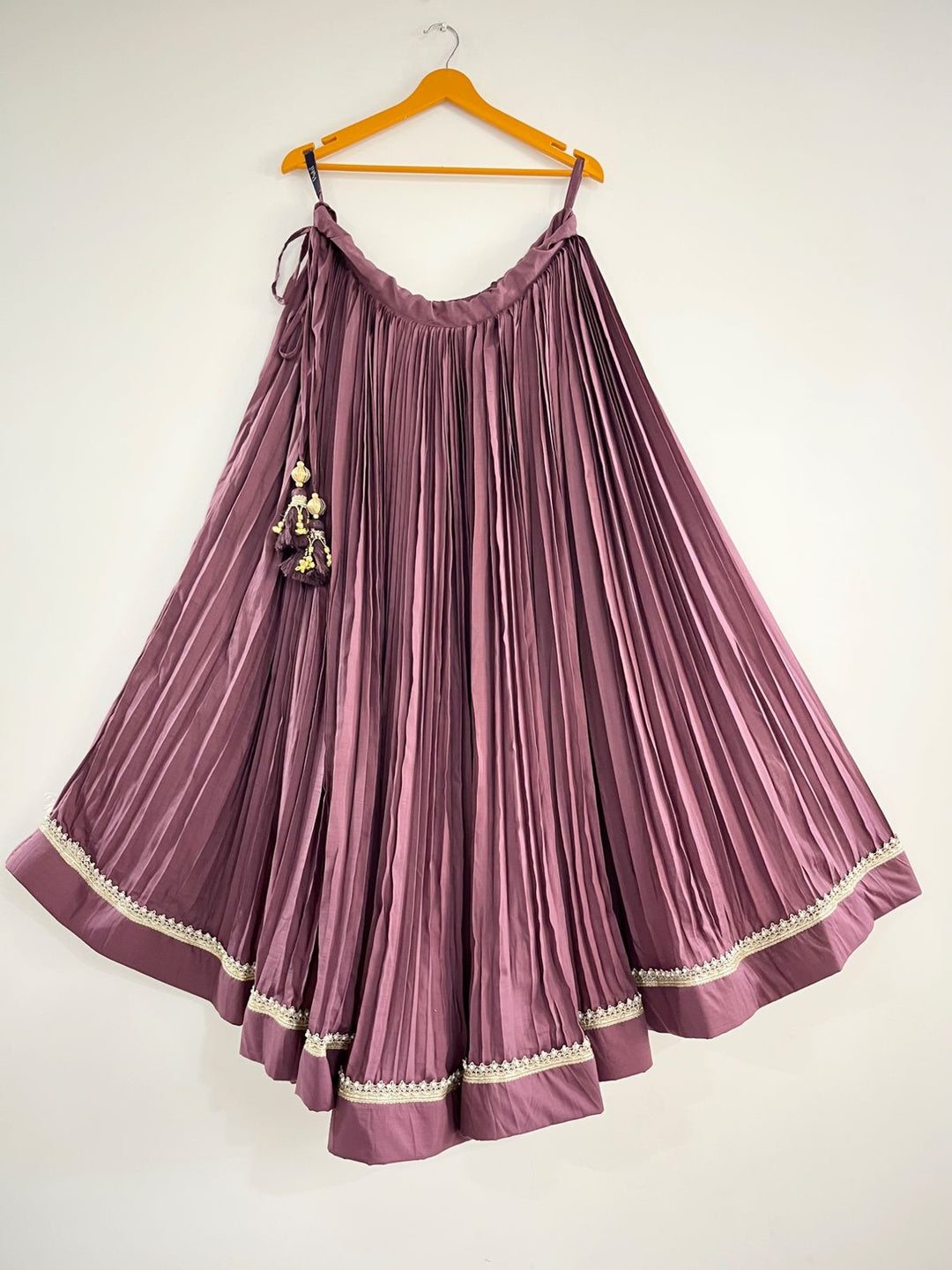 Navratri Pleated Chaniya | Golden Border |Pohi Studio Ahmedabad