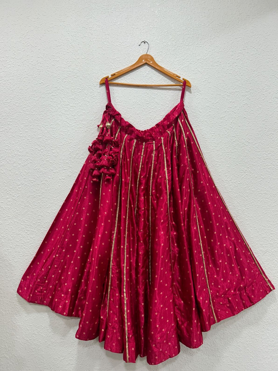 Pink festive Gajji silk chaniya with traditional Bandhej artistry
