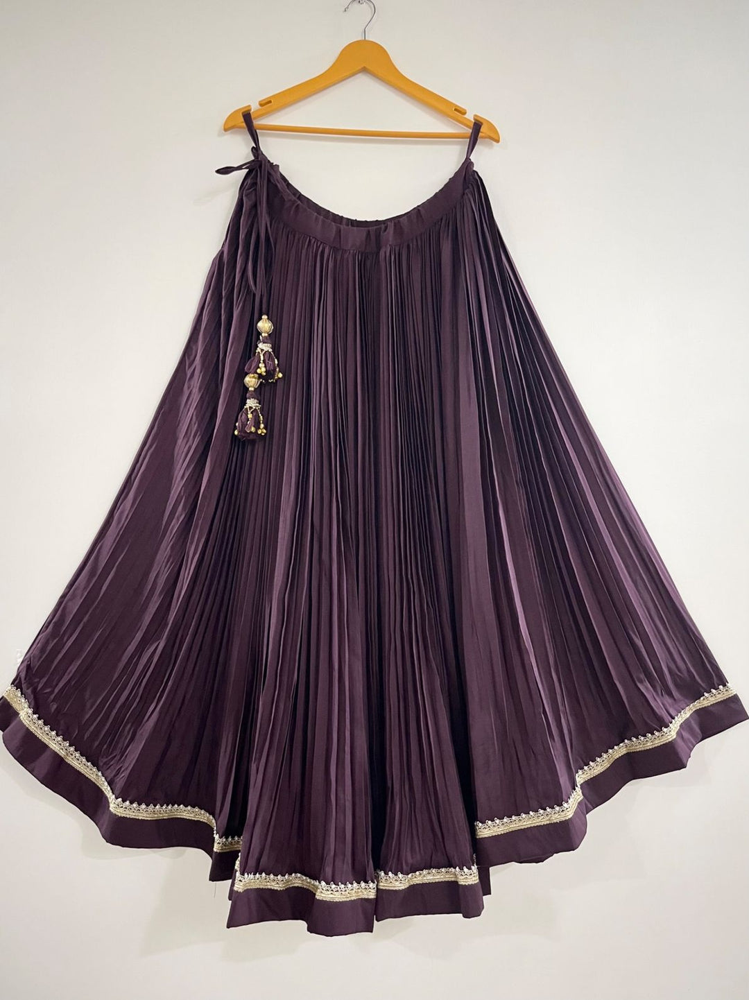Navratri Pleated Chaniya | Golden Border |Pohi Studio Ahmedabad