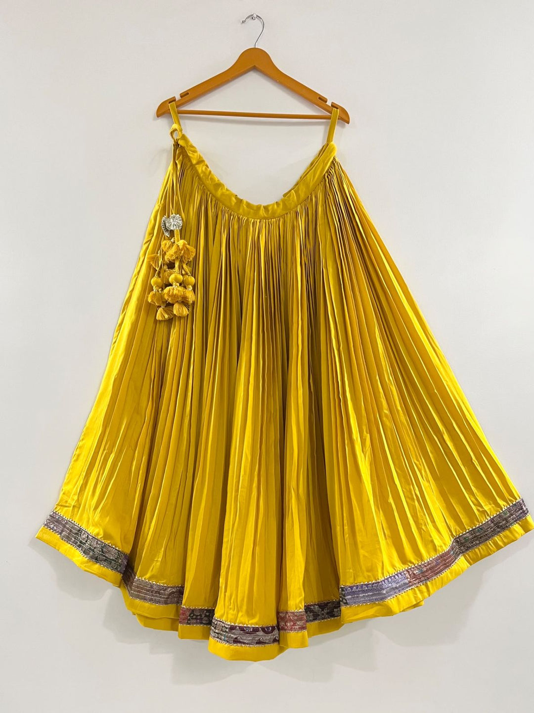 Navratri Pleated Banarasi Border Chaniya | Pohi Studio